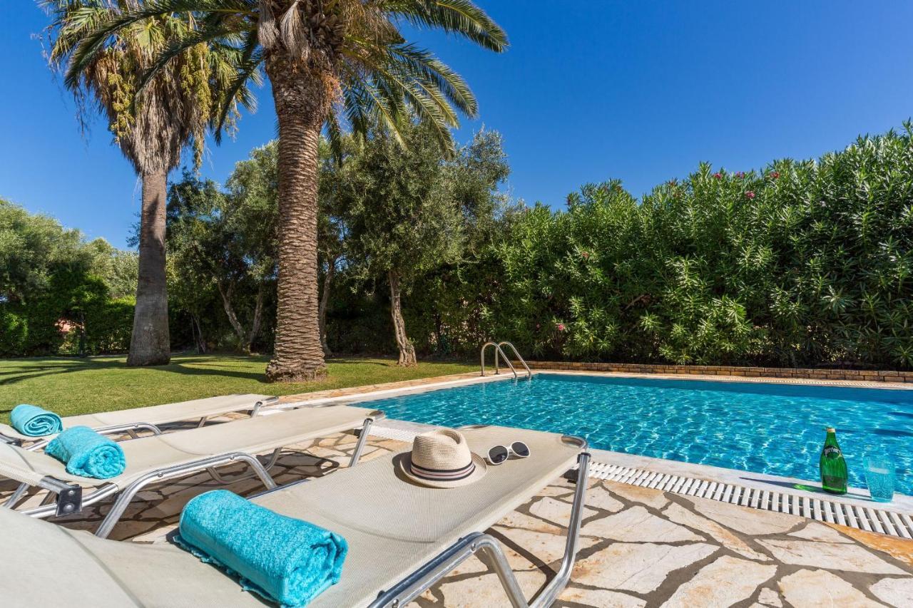 Villa Angelos Acharavi  Buitenkant foto