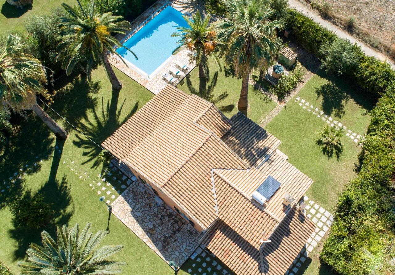 Villa Angelos Acharavi  Buitenkant foto